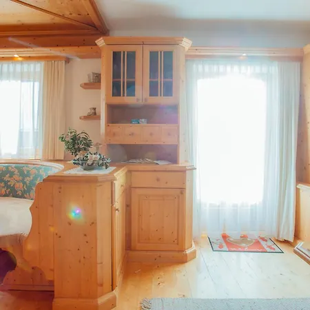 Seppi By Monicare * ゼーフェルト・イン・チロル